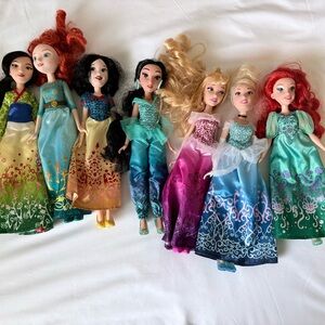 7 Disney Princess Doll Collection with Vibrant Dresses